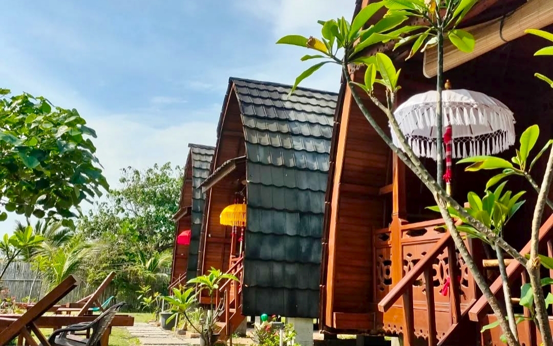Nyeruit Bareng Keluarga di Aurora Beach Lampung, Cara Asyik Nikmati Weekend