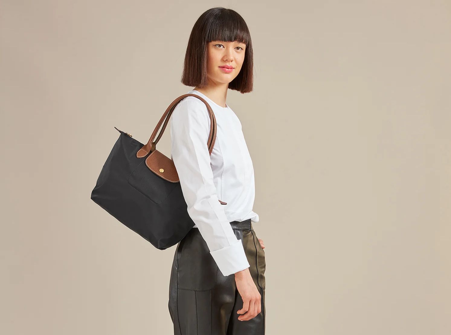 Ciri Tas Longchamp Original yang Perlu Diperhatikan, Jangan Sampai Salah Beli!
