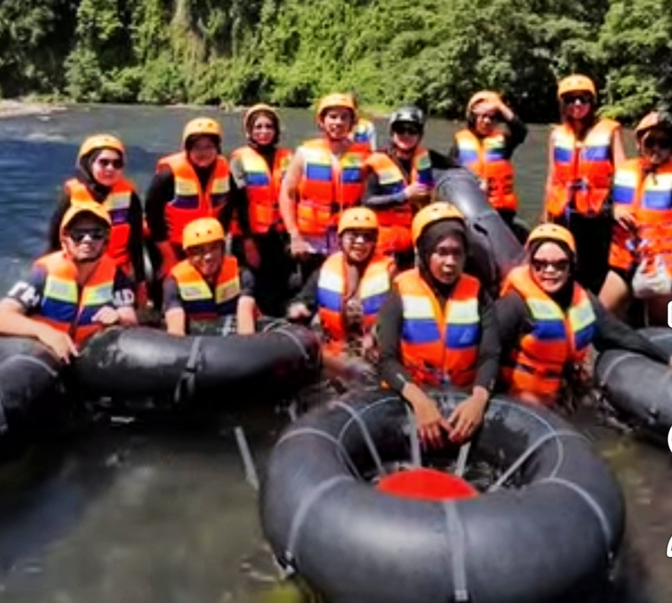 Persingkat Waktu Perjalanan, 1 Jam Via Pesawat, Trip River Tubing Desa Wisata Bumi Lebu Pesisir Barat Lampung