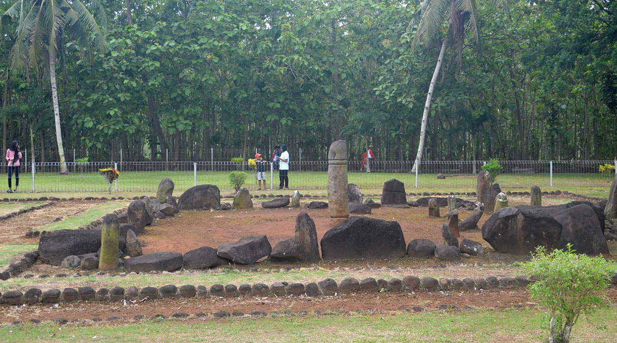 Historical Tourism to Pugung Raharjo Archaeological Park, East Lampung, Visitors Can Find It