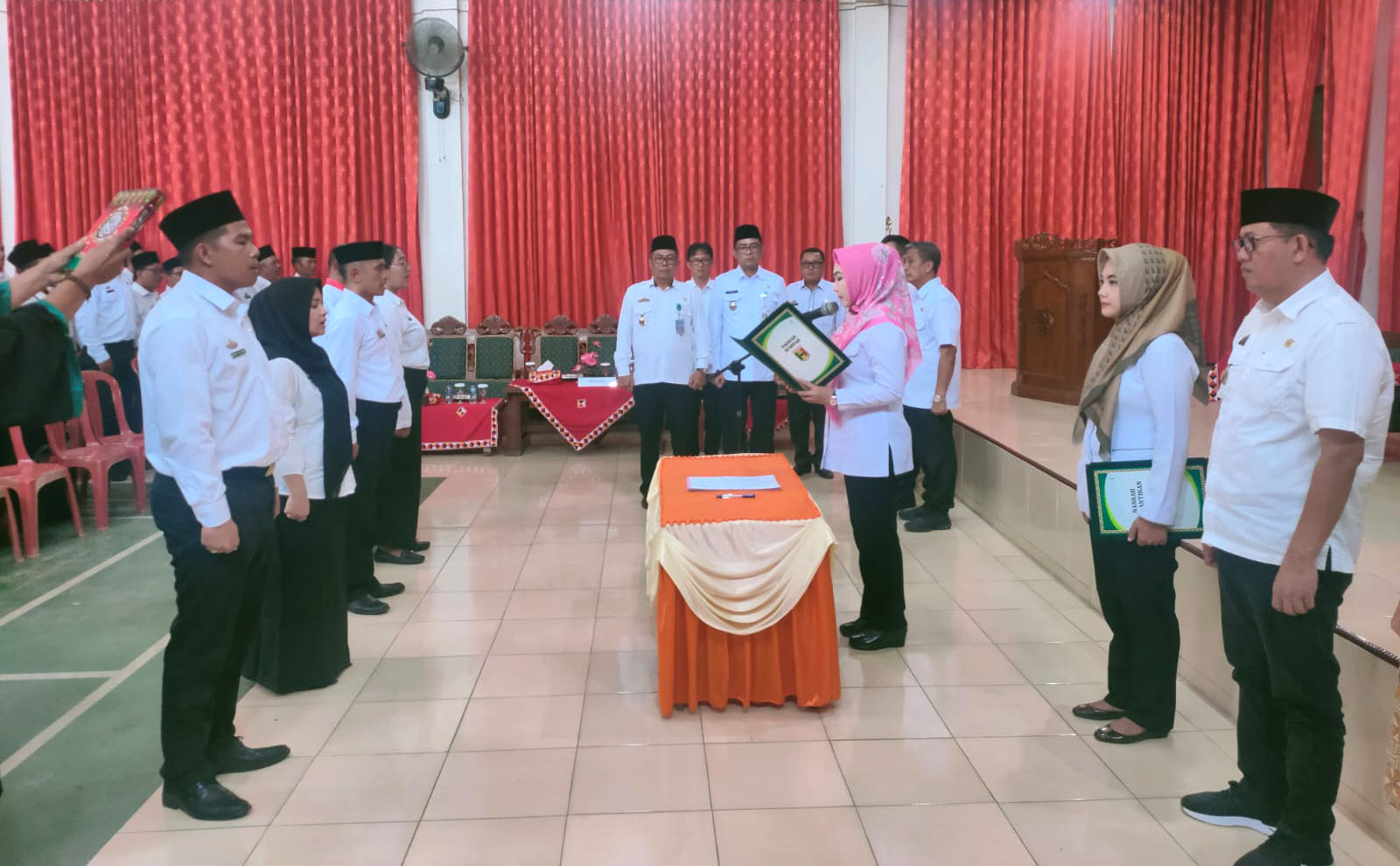 Bupati Tanggamus Lantik 335 Guru Dalam Jabatan Fungsional