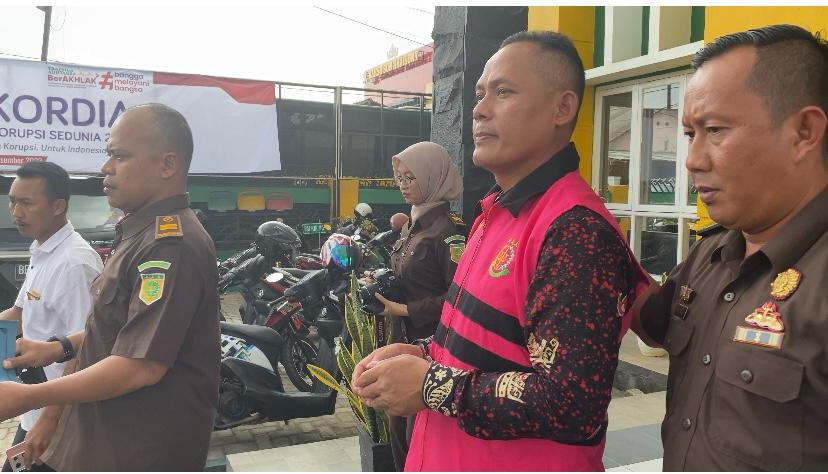 Kejari Pesawaran Tetapkan Oknum Kades Gunung Rejo sebagai Tersangka