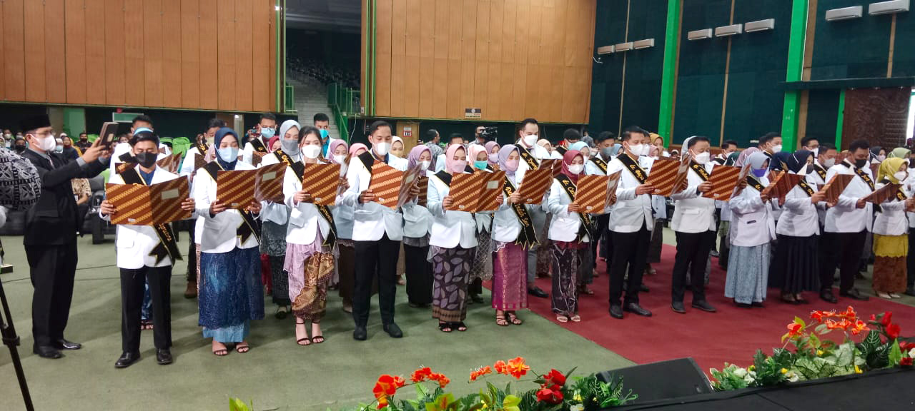 68 Dokter Dari Universitas Malahayati Resmi Disumpah