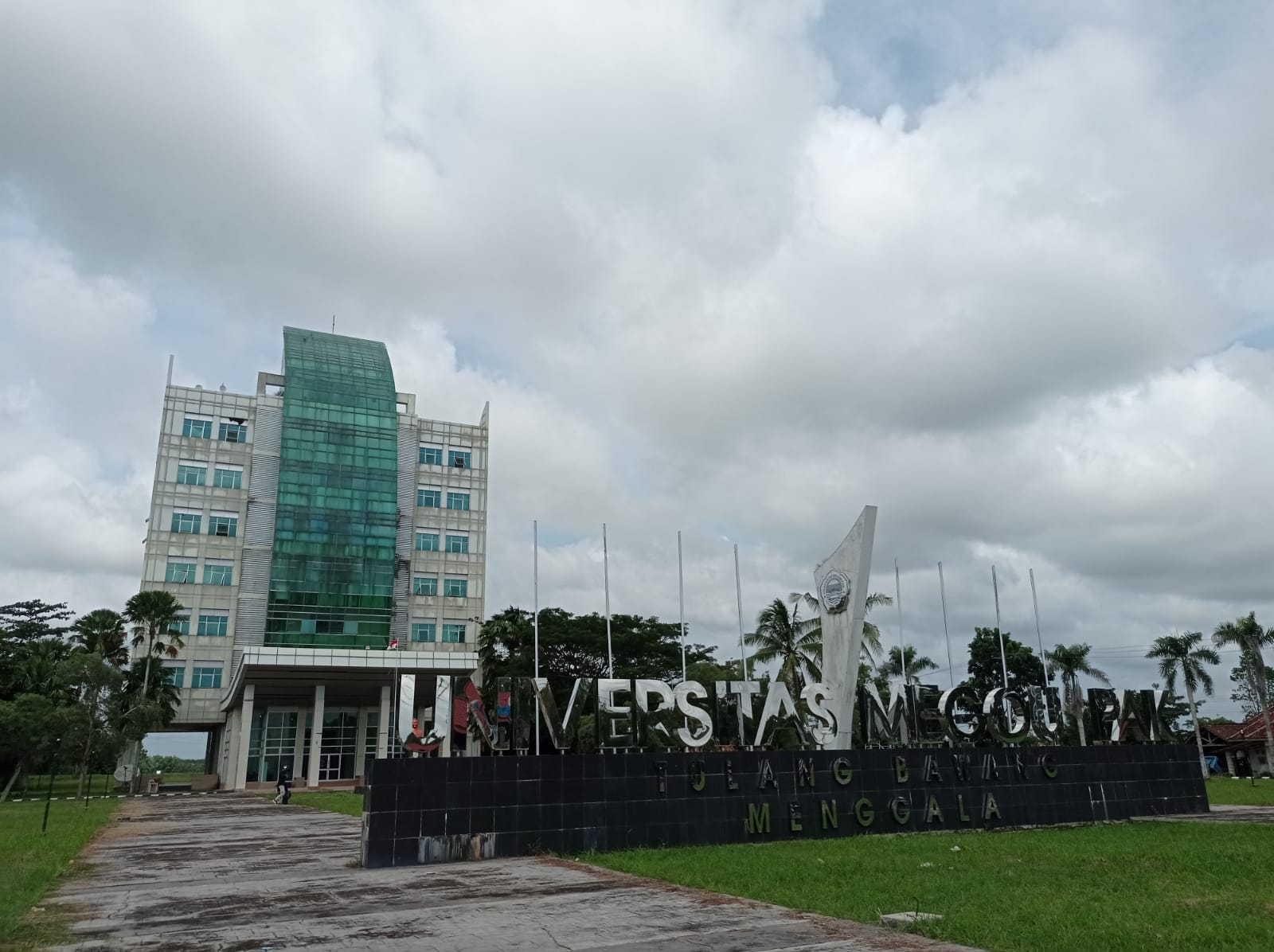 Ajukan Banding, Yayasan UMPTB Berharap Kemendikbud Ristek Pikirkan Nasib Seribuan Mahasiswa