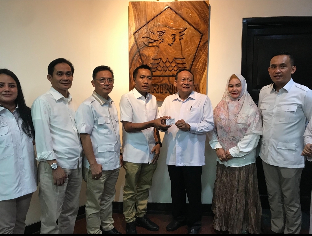 Tinggalkan NasDem, Deddy Amarullah Terima KTA Partai Gerindra