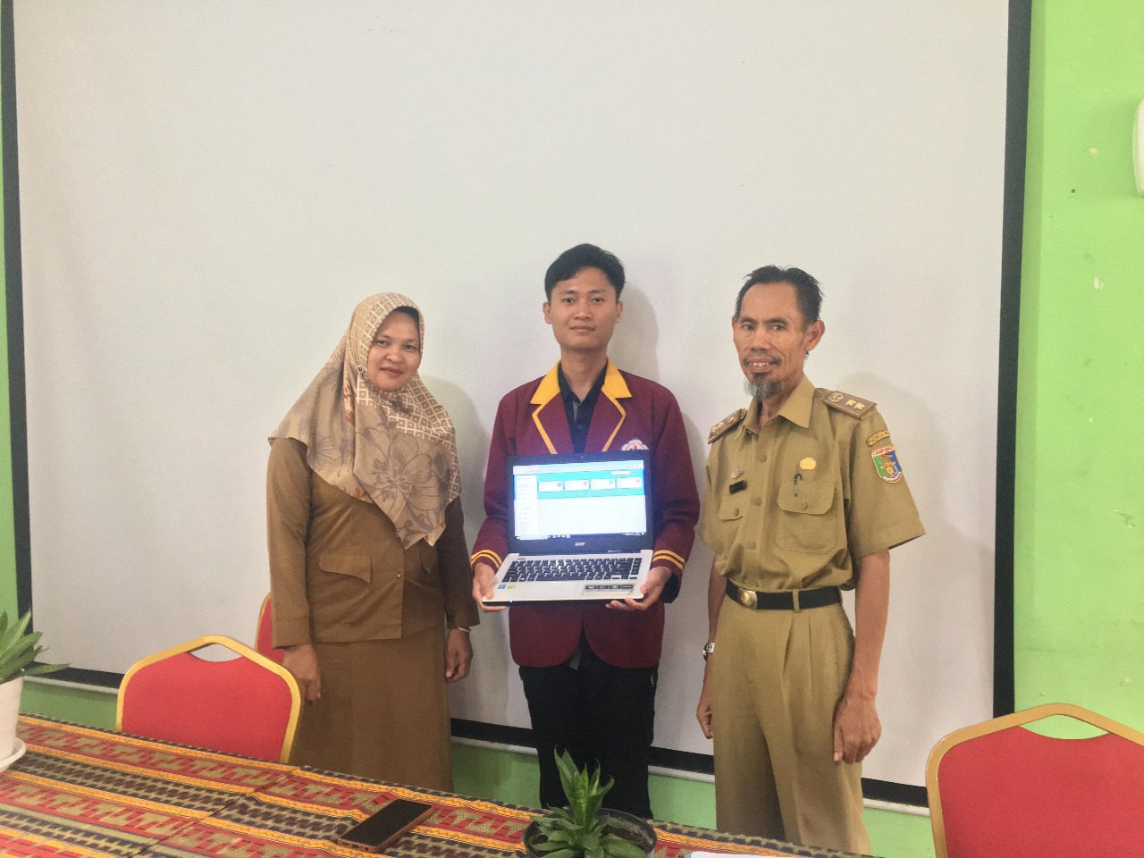Mahasiswa Teknokrat Manfaatkan QR untuk Rancang Aplikasi Presensi