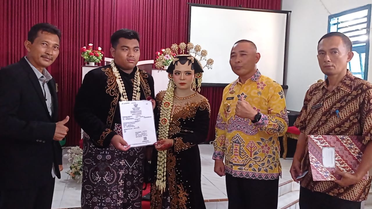 Akta Nikah Diterbitkan Disdukcapil Mesuji