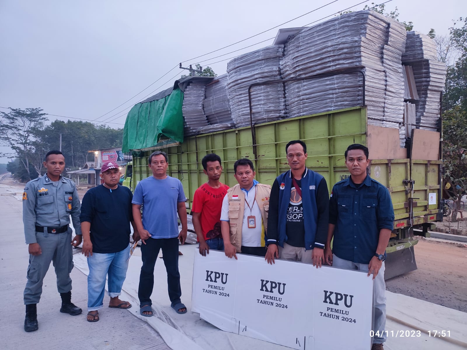 Logistik Pemilu 2024, KPU Mesuji Terima 1.920 Bilik Suara