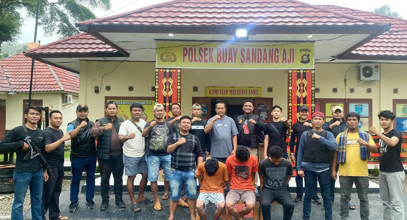 Sempat Buron, Pelaku Pengeroyokan Wartawan Ditangkap Polres Tulang Bawang di OKU Selatan, Polisi Sita Badik