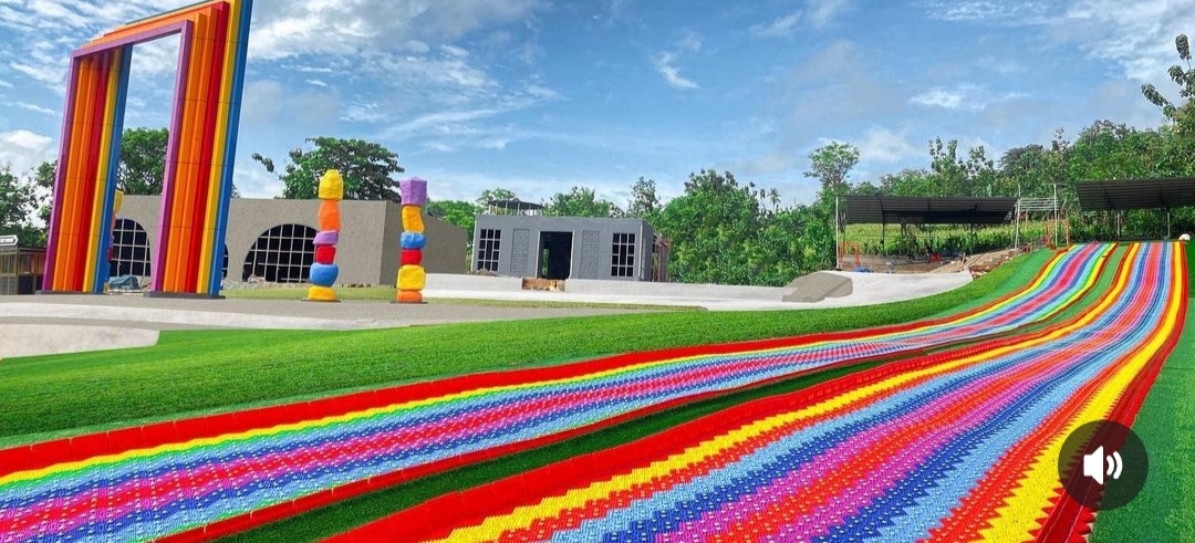Ingin Mencoba Rainbow Slide Yang Memacu Adrenalin saat Liburan Weekend? Perlu Anda Pahami Beberapa Aturannya