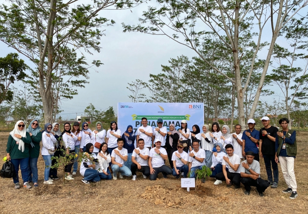 Bentuk Lanjutan HUT ke 77 Tahun & Implementasikan Program TJSL, BNI Tanam 100 Bibit Pohon Kelengkeng di ITERA
