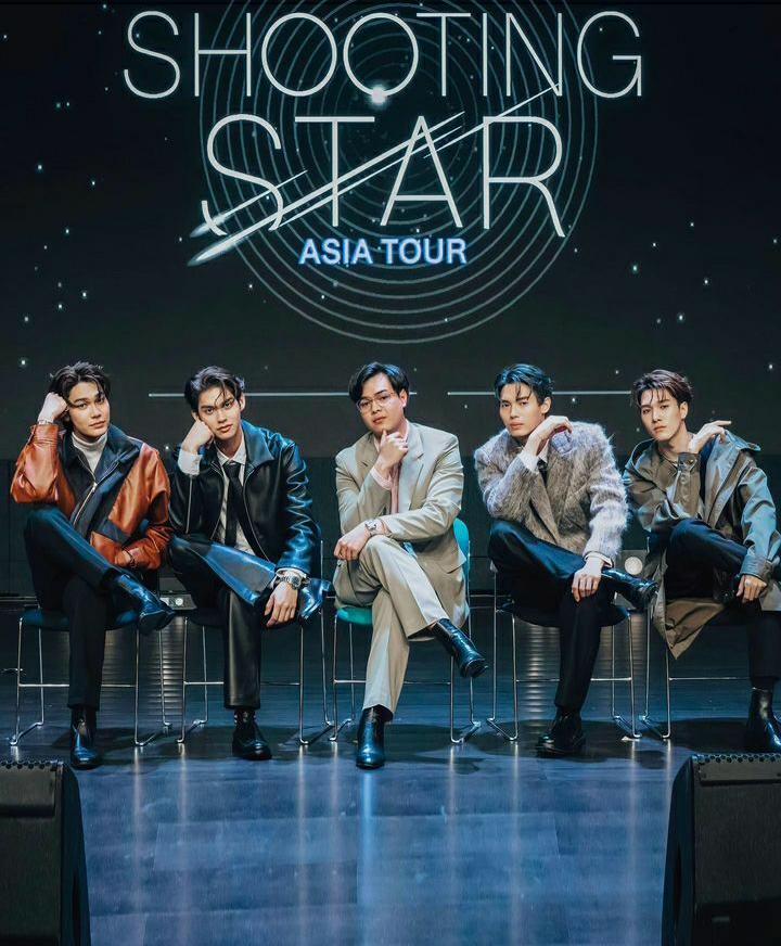 Jeje Soekarno Foto Bareng F4 Thailand, Netizen: Ngeri Banget Gengnya!