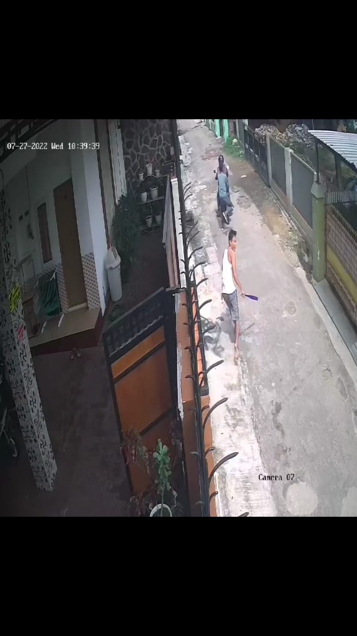 Aksi Pencurian Sepeda Motor Berhasil Digagalkan, Pelaku Dipentung Pakai Ini..
