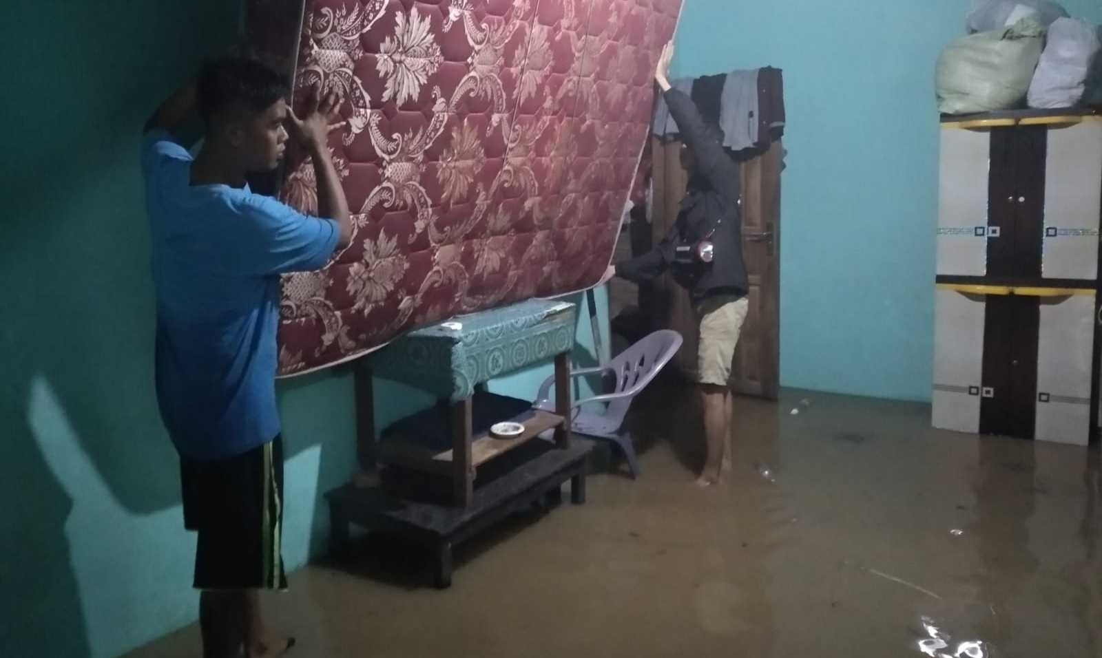 Banjir di Pringsewu, Warga Mulai Mengungsi