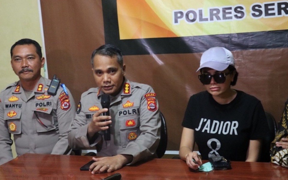 Polisi Jemput Paksa Nikita Mirzani, Ini Alasannya