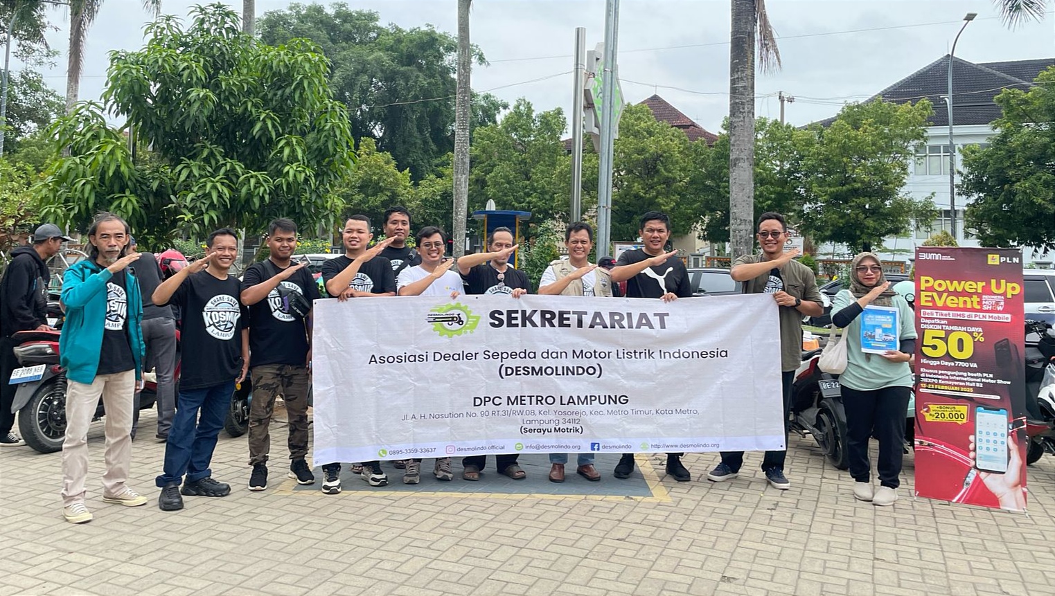 PLN dan Komunitas Kosmik Lampung Gelar Sunmori Motor Listrik untuk Pastikan SPKLU Siap Menyambut Ramadhan