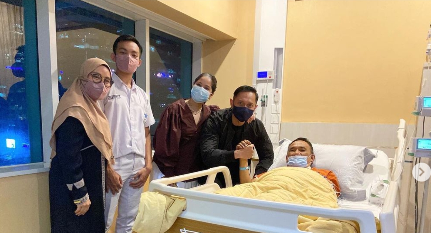 Ketum AHY Doakan Kesembuhan untuk Andi Arief
