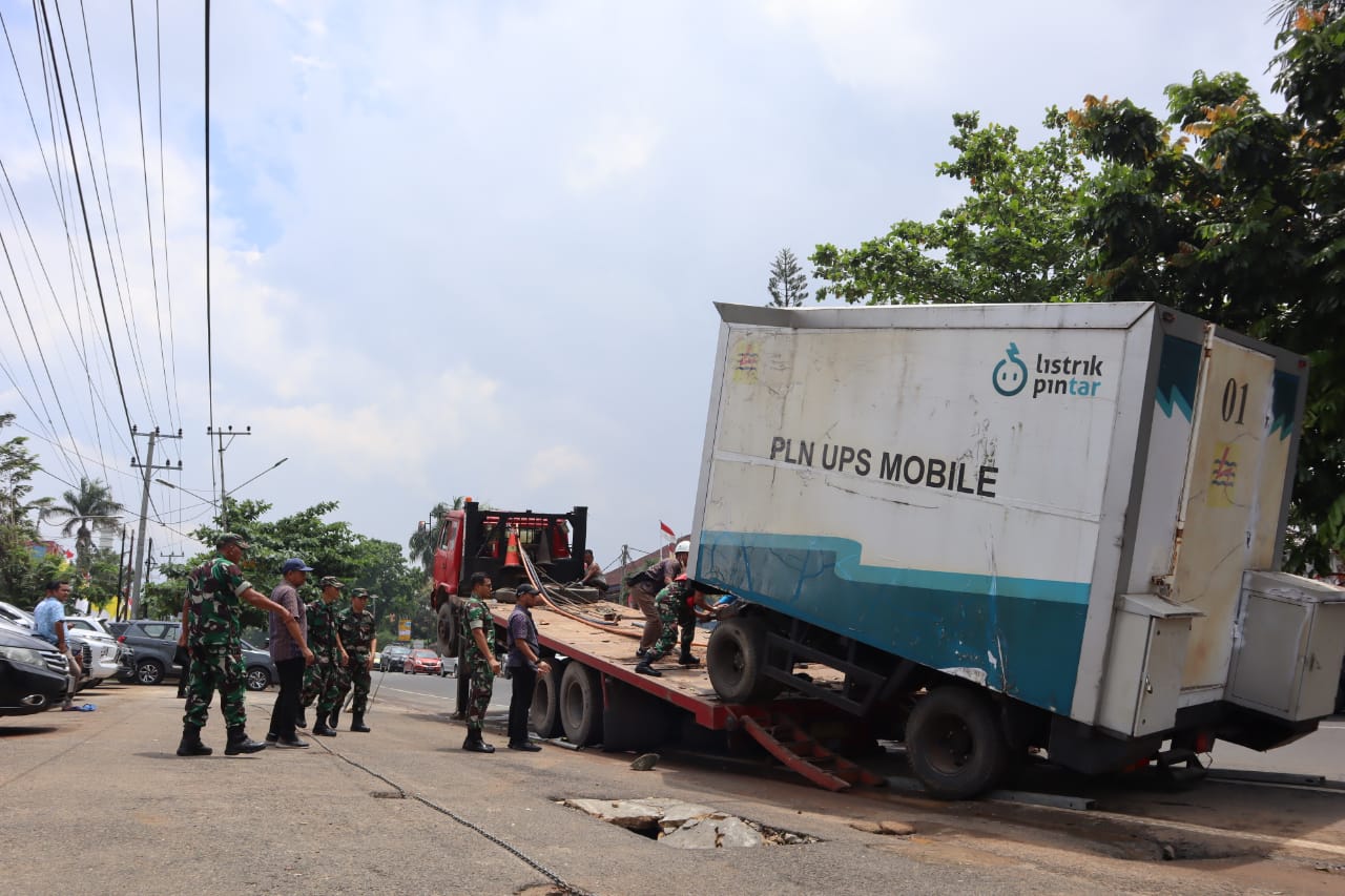 Kunjungan Kerja Presiden RI ke Lampung Sukses, PLN Siagakan Listrik Tanpa Kedip