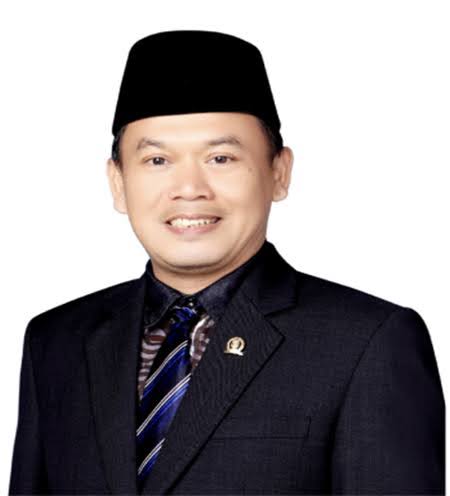 Ganjar Pranowo-Ridwan Kamil Dijodohkan Anggota KIB, PAN Lampung Angkat Bicara