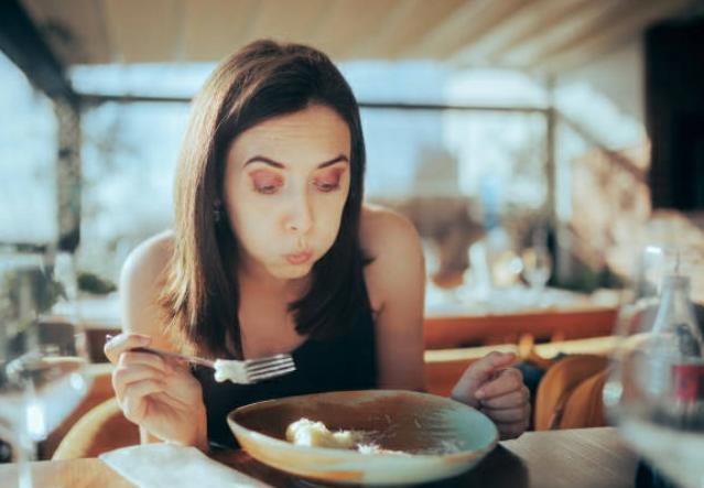 Fact Check: The Dangers of Blowing Hot Food to Health