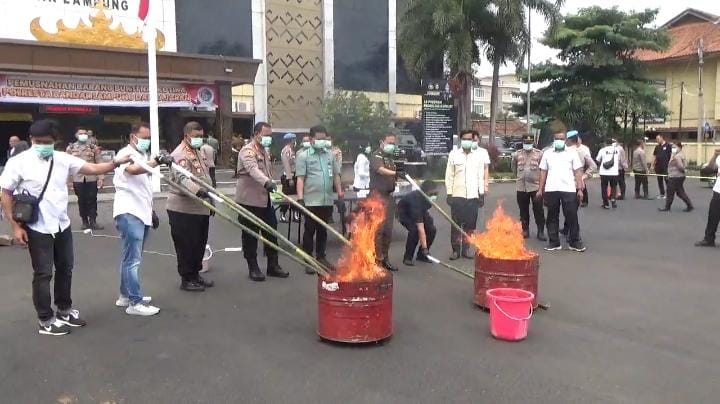 Polresta Bandar Lampung Musnahkan Barang Bukti Narkoba Senilai Rp672 Juta, Dari 13 Tersangka