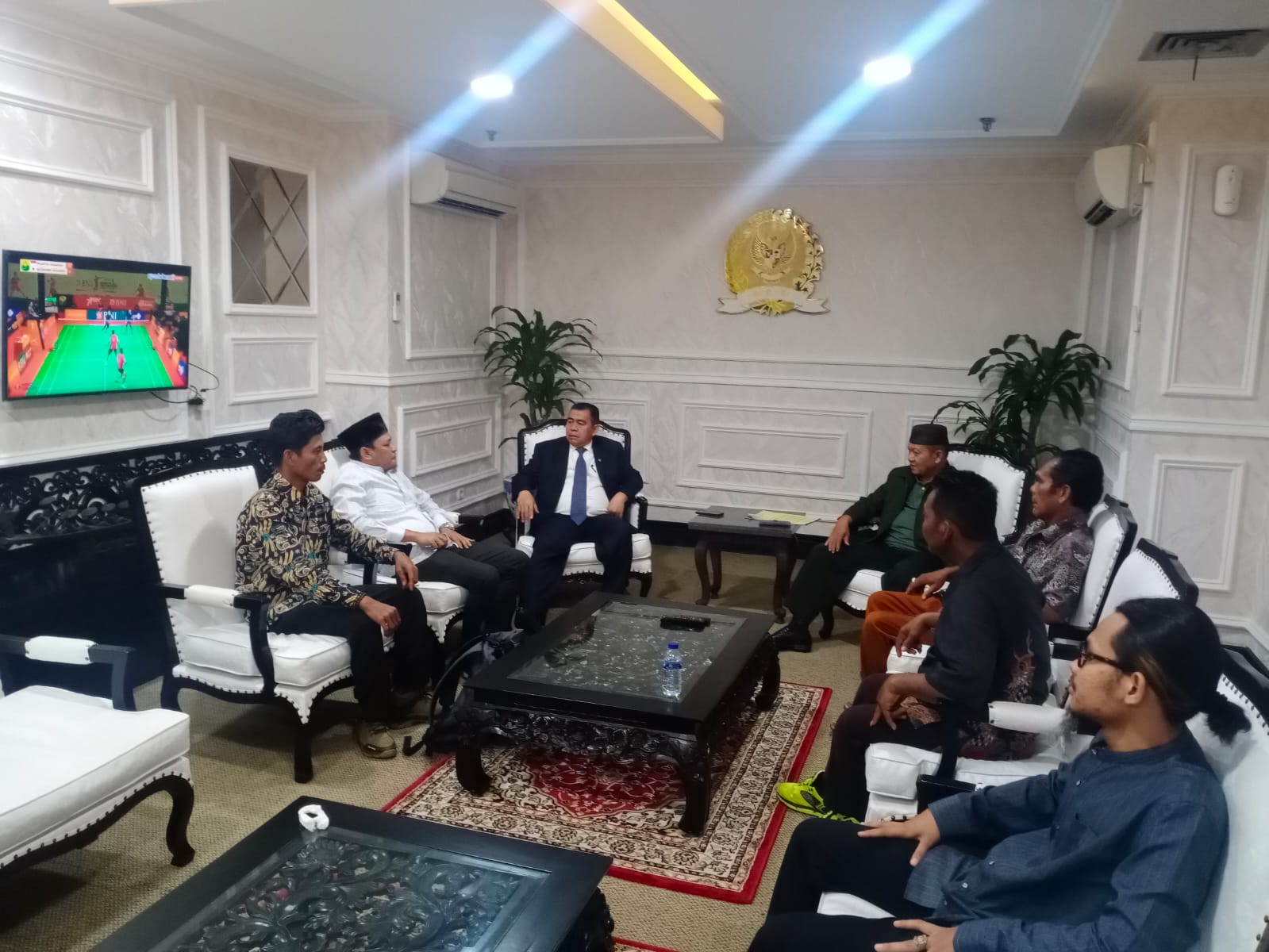 Masyarakat Desa Dalam Kawasan Hutan Lampung Datangi DPD RI, Ini Tujuannya