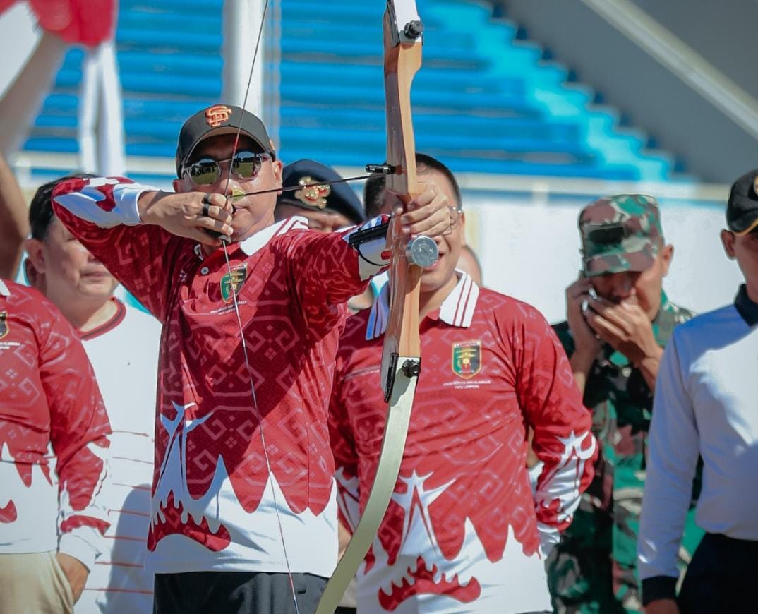 243 Atlit Panahan Berebut Piala Gubernur Lampung
