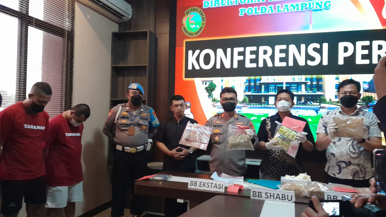 Napi Lapas Rajabasa Kendalikan Narkoba