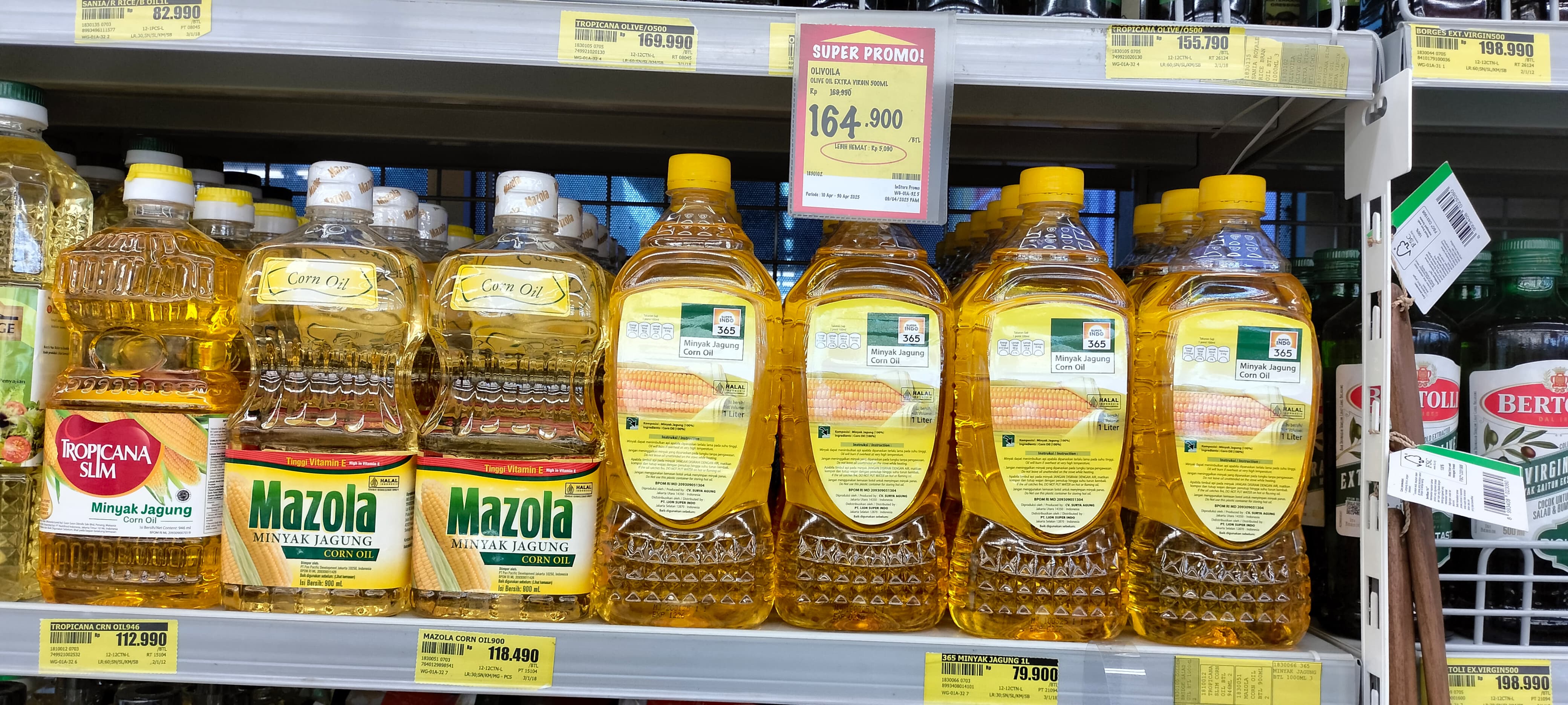 Hari Terakhir! Harga Sakti Minyak Goreng Sania 2 Liter di Superindo