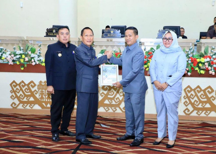 Sampaikan LKPJ Tahun 2024, Bupati Tulang Bawang Ungkap Peningkatan Pertumbuhan Ekonomi dan IPM