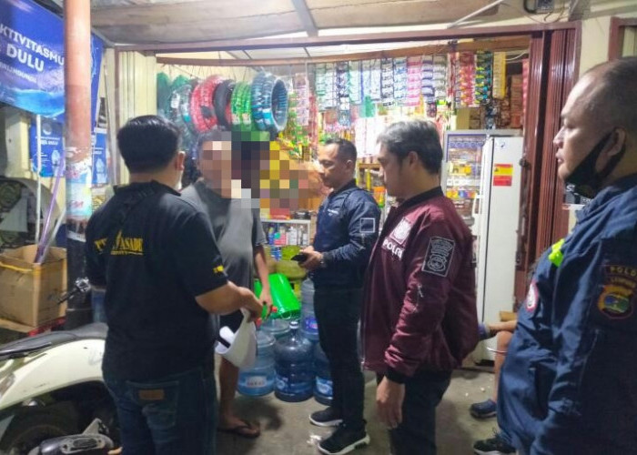 Bulan Ramadhan, Polisi Gencar Razia Miras di Warung