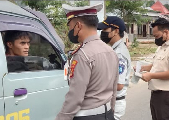 Razia Gabungan di Jalan Nasional Lampung Barat, Ini Hasilnya 