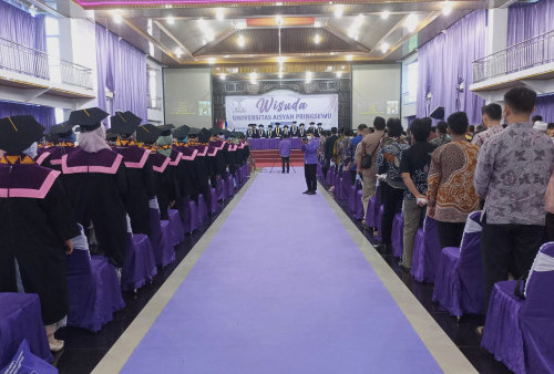 Hari Ketiga, 164 Mahasiswa Universitas Aisyah Pringsewu Diwisuda 