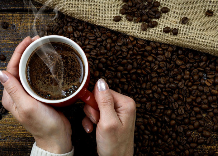 Sakit Kepala Karena Kebanyakan Minum Kopi? Coba Antisipasi Dengan Langkah Ini 