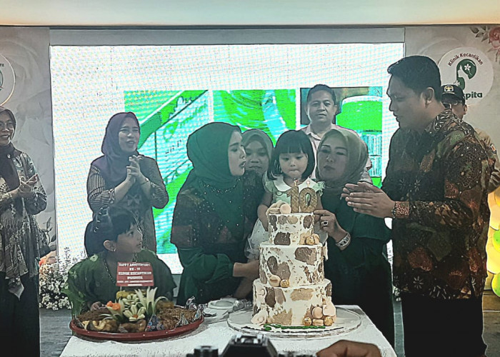 Milad Ke-10, Klinik Kecantikan Puspita Bagi-bagi Doorprize 