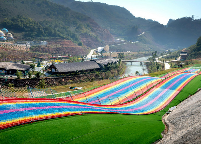 4 Lokasi Rainbow Slide Lampung, Nomor 3 Ada di Pusat Perbelanjaan 