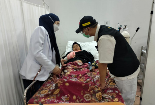 Dua Orang Jemaah Haji Asal Lampung Jatuh Dari Eskalator, Begini Kondisinya