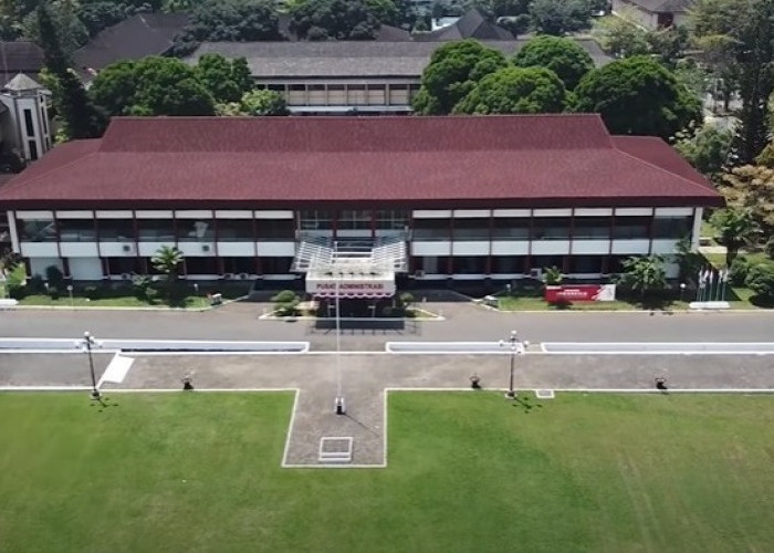 Update Referensi Kampus Terbaik di Jawa Tengah Versi UniRank 2023