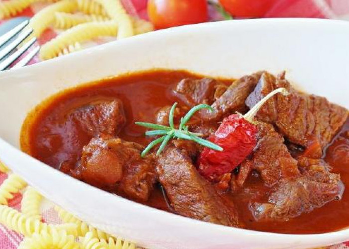 Awas, Terlalu Banyak Makan Daging Saat Lebaran Bisa Sebabkan Kolesterol Tinggi