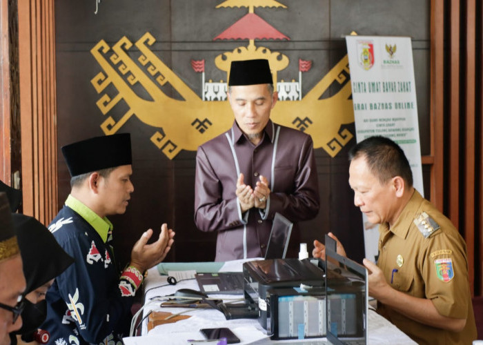 Ajak ASN Tunaikan Zakat, Pj Bupati Qudrotul Ikhwan Ungkap Banyak Manfaat