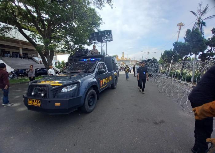 Ribuan Personel Gabungan Dikerahkan untuk Kawal Unjuk Rasa Kenaikan Harga BBM