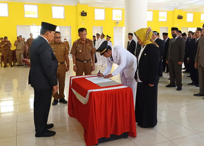 Awal Tahun, 78 Pejabat Eselon 3 dan 4 Pemkab lampung Timur Dapat Jabatan Baru 