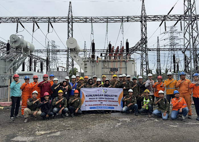 Mahasiswa Teknokrat Belajar di PLN ULTG Pagelaran 