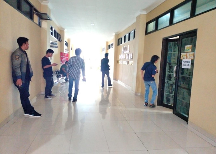 Suap Penerimaan Mahasiswa Baru Unila,  Penyidik KPK Periksa PNS Hingga Dokter 