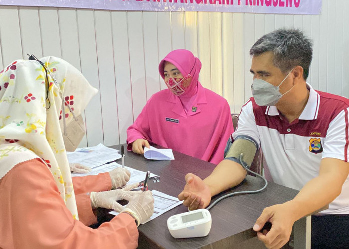 Personel Polres Pringsewu Dapat Booster Dosis Kedua 