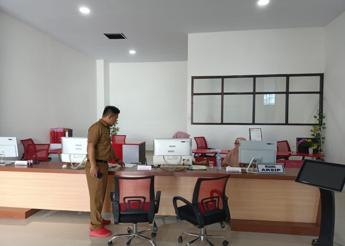 DPMPTSP Lamsel Awali Pelayanan di Gedung MPP