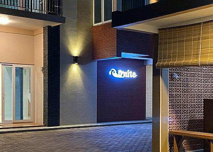 Cuma 30 Menit Dari Pusat Kota Bandar Lampung, Intip Keseruan Penginapan View Laut di D’nite Cottage & Resort