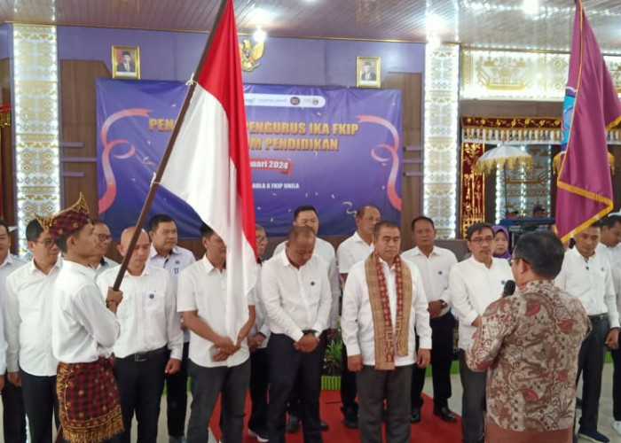 Ketua IKA FKIP Unila Dikukuhkan, Begini Pesannya