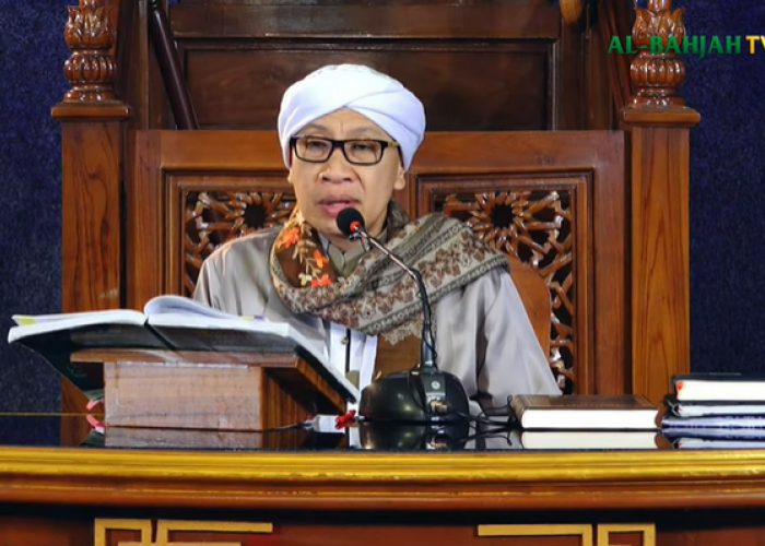 Buya Yahya Tegaskan Larangan Umbar Kekurangan Pasangan, Patsuri Wajib Baca