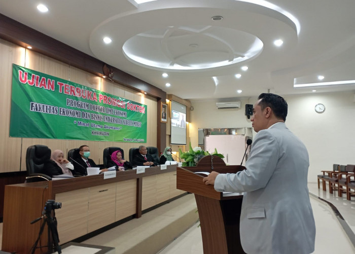 Teliti Kinerja Pemerintah Daerah di Indonesia, Dosen UBL ini Raih Gelar Doktor